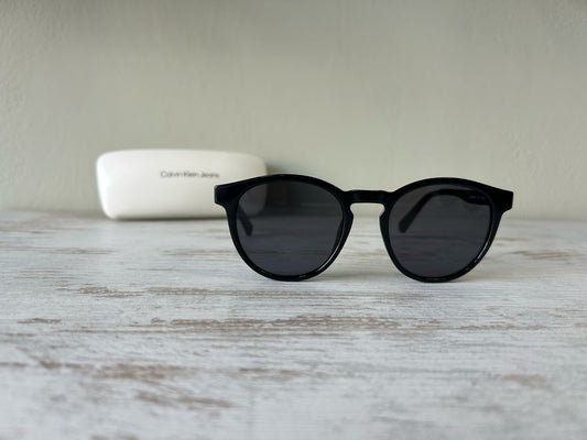 Calvin Klein Jeans CKJ 22643S - 001 Nero | Occhiale Da Sole Unisex